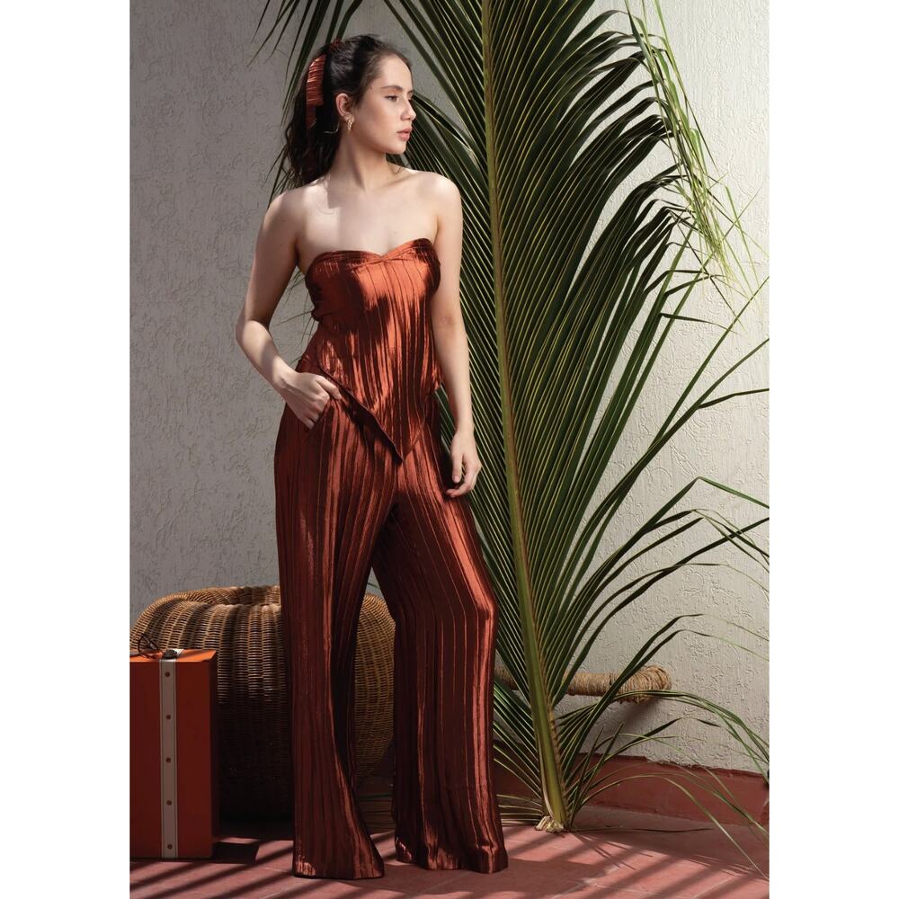 GUAPA Naomi Metallic Set (Pants and  BandeauTop)